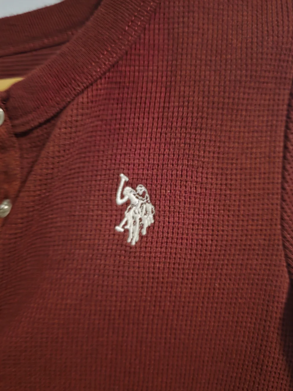 U.S. Polo Assn. Burgundy Waffle Knit Henley Top Size Small - Picture 5 of 10